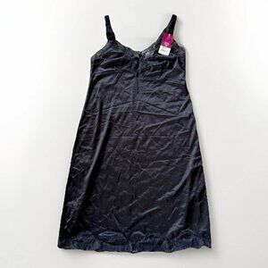 NWT Ilusion Full Slip Black Lace Trim Anti-Static Size 36 Medium